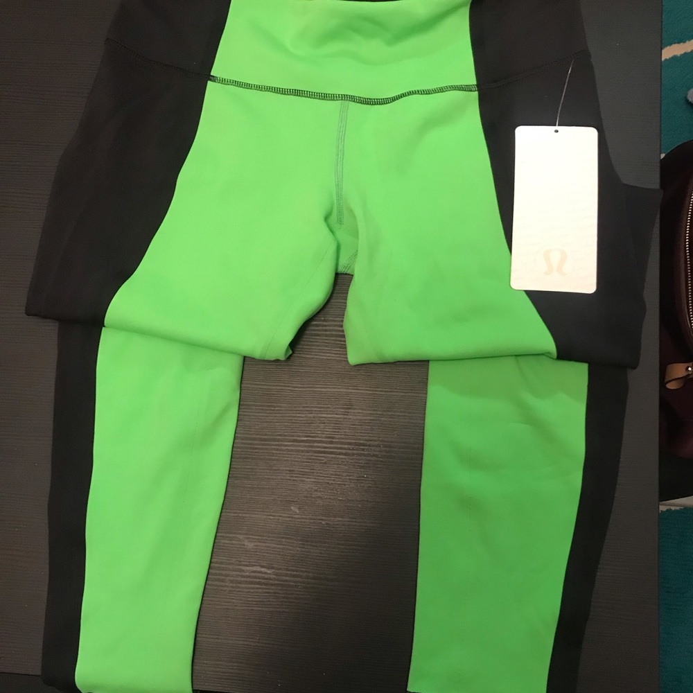 NWT lululemon wunder unders